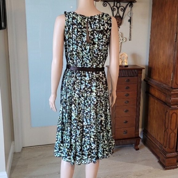 Cute flowing Printed dress - Picture 2 of 2